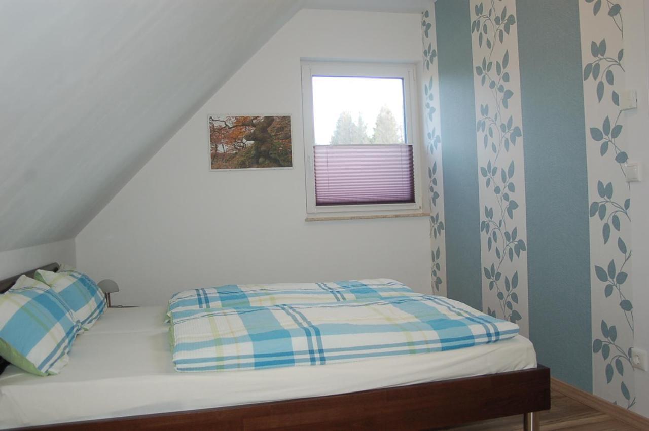 Behagliches Ferienhaus Zaunkoenig -Mit Kamin Und Sauna 塔内 外观 照片