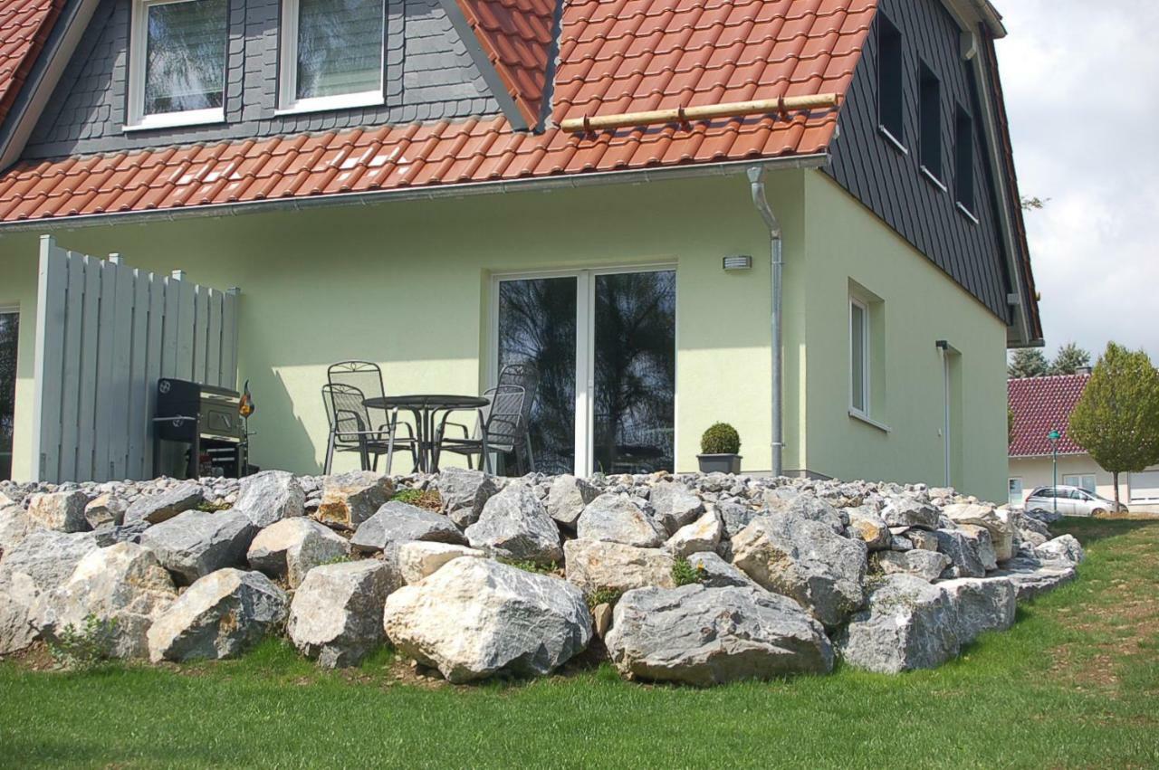 Behagliches Ferienhaus Zaunkoenig -Mit Kamin Und Sauna 塔内 外观 照片